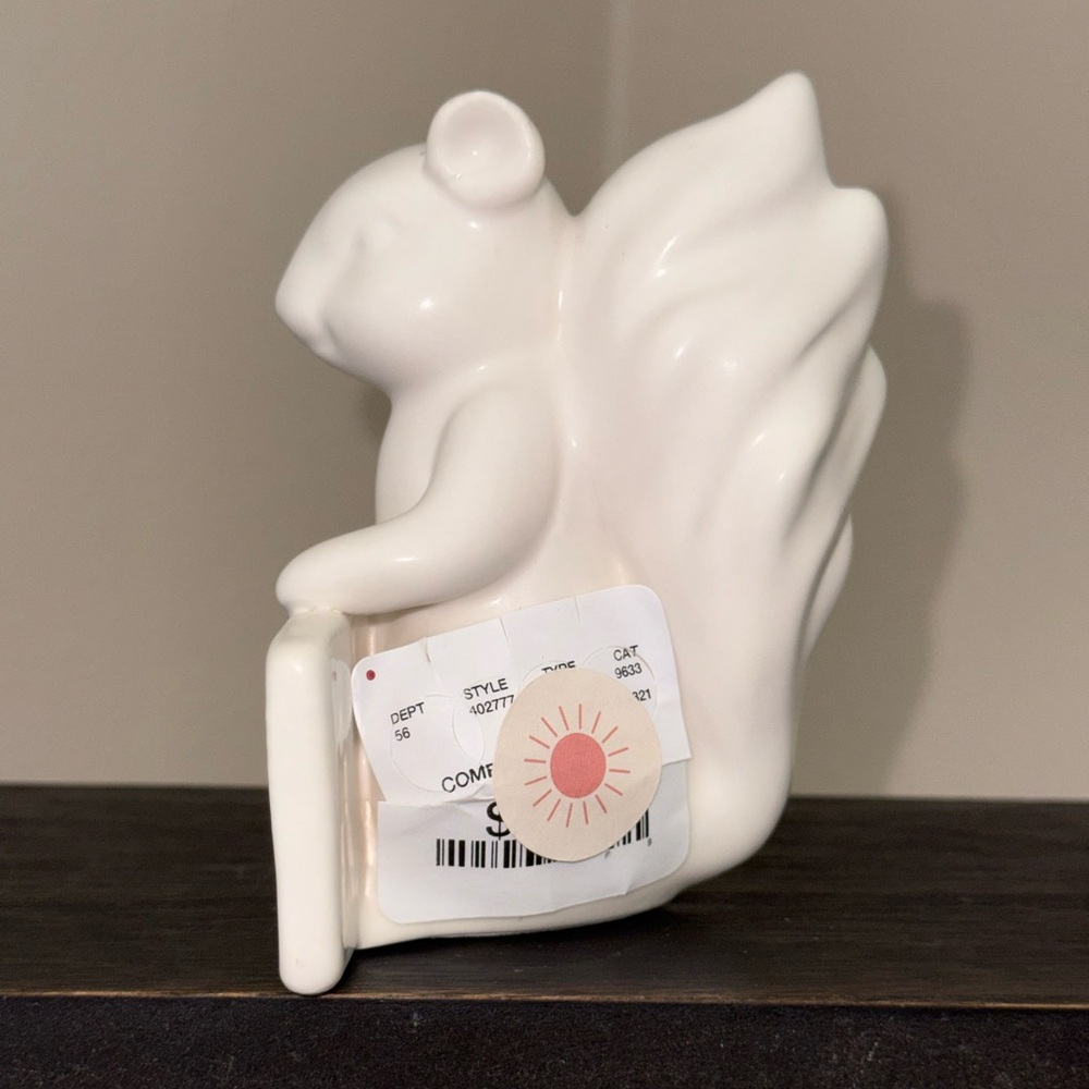 Rae Dunn HAPPY FALL Squirrel Figure - Picture 7 of 15